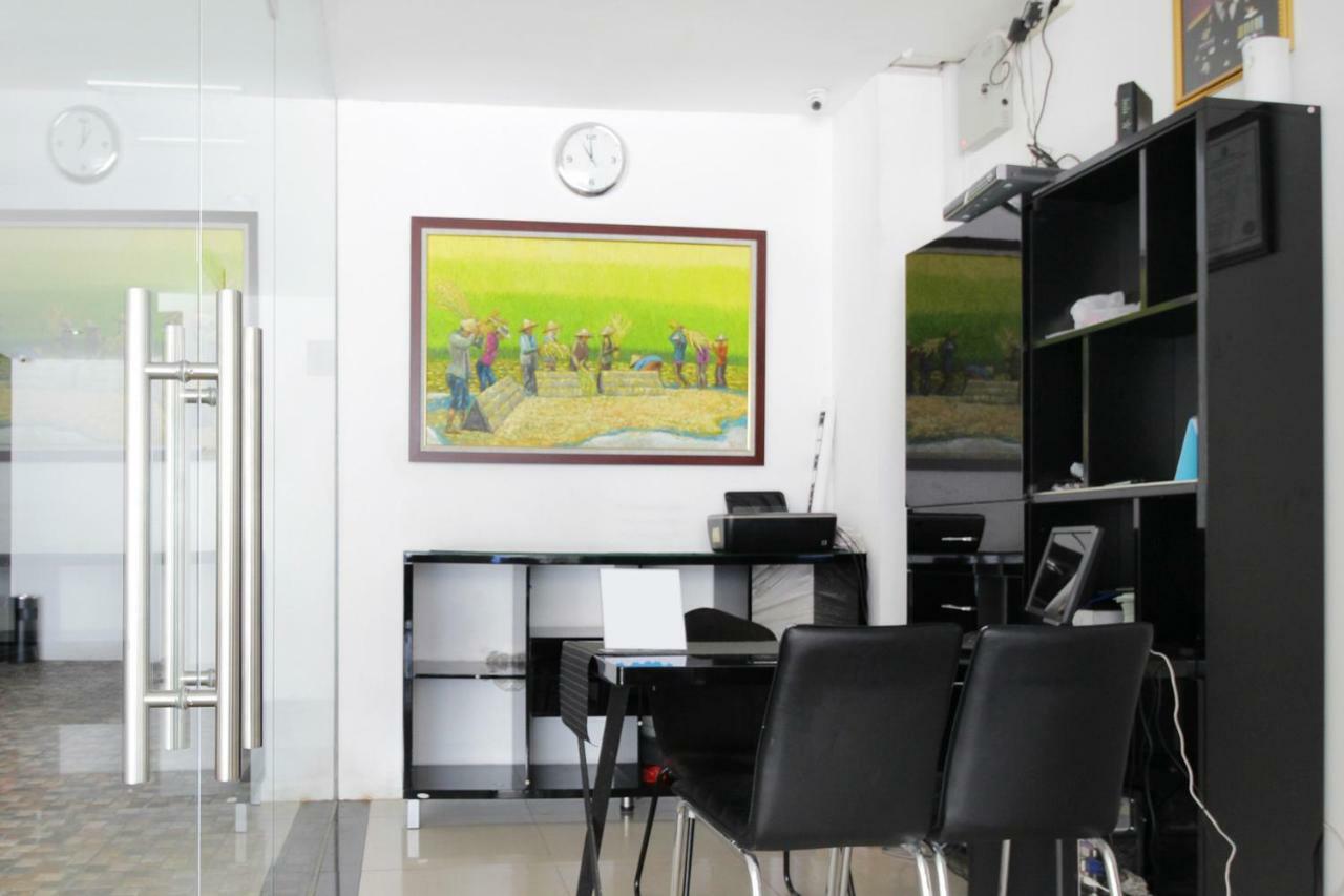 Residence100 Jakarta Luaran gambar