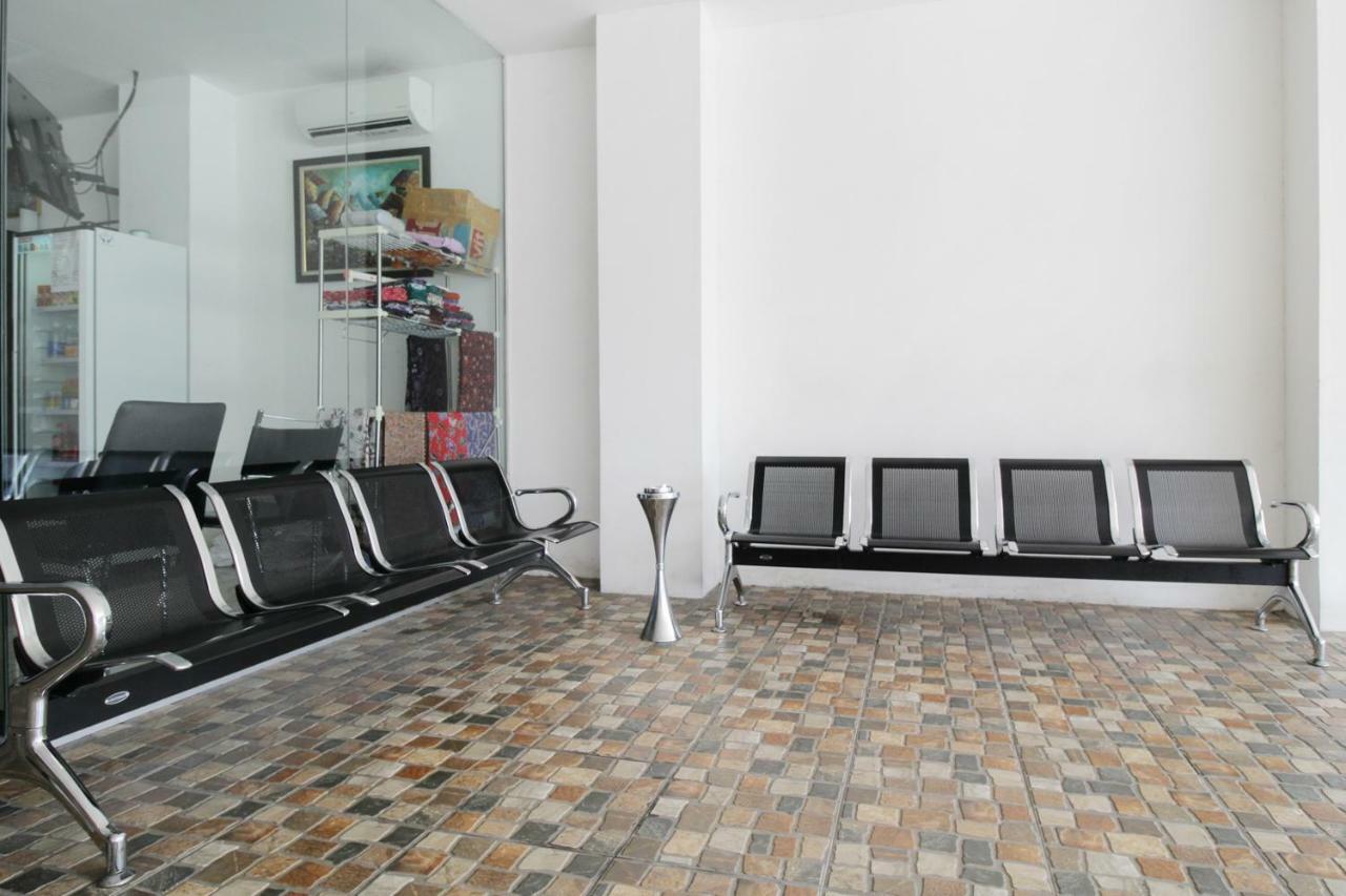 Residence100 Jakarta Luaran gambar