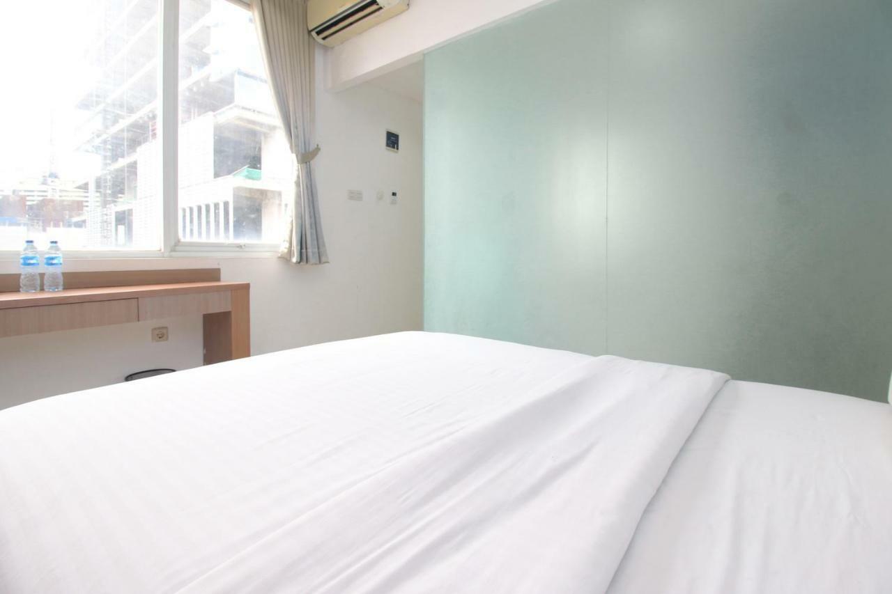 Residence100 Jakarta Luaran gambar